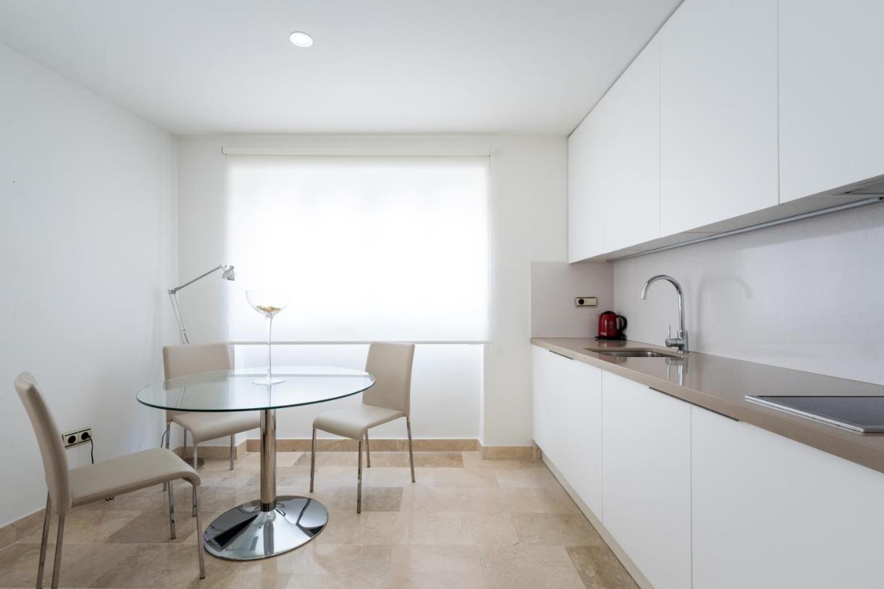 Historic Building Cathedral Apartment Seville Luaran gambar